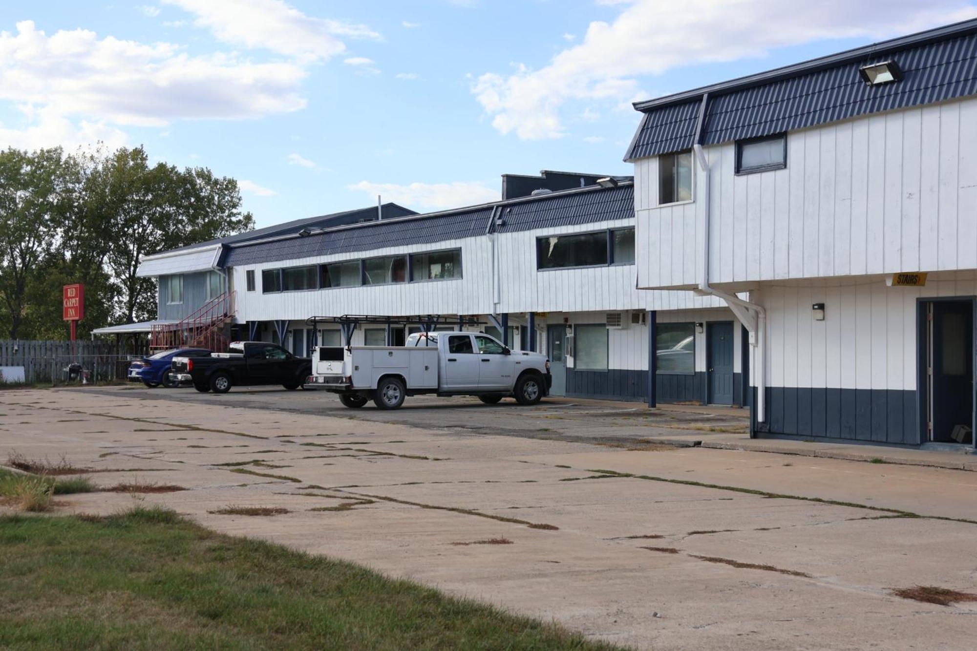 Hotel O - Hwy 63/92 2*