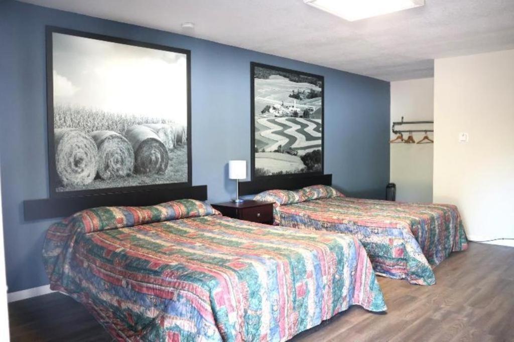 Hotel O - Hwy 63/92 Oskaloosa